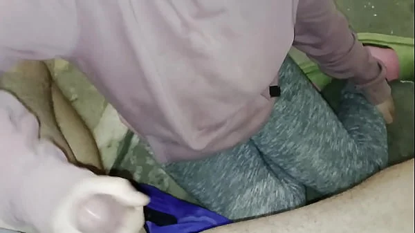 Mamada Casera en el Baño de pendeja argentina se lleva una enorme carga en la boca